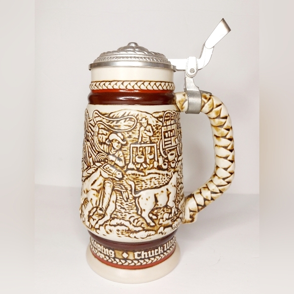 LargeWestern Round up Avon Collector Stein with pewter lid and Original box - Picture 2 of 10